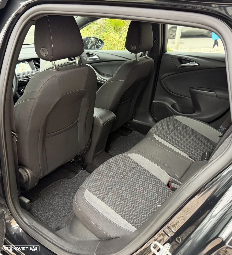 Opel Astra Sports Tourer 1.2 T Elegance - 26