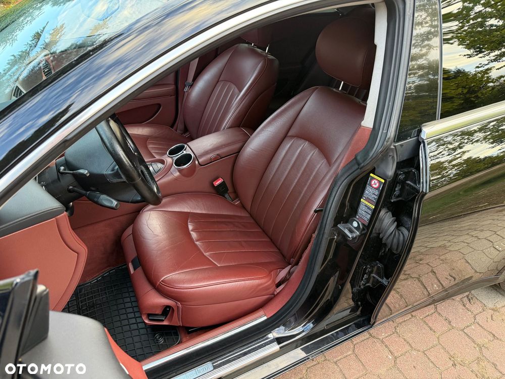 Mercedes-Benz CLS - 11