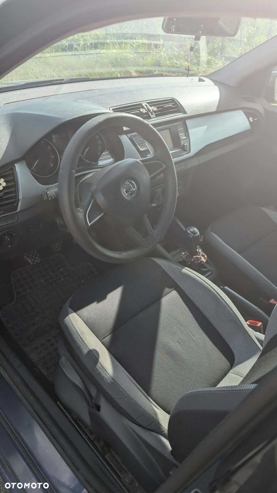 Skoda Fabia - 3