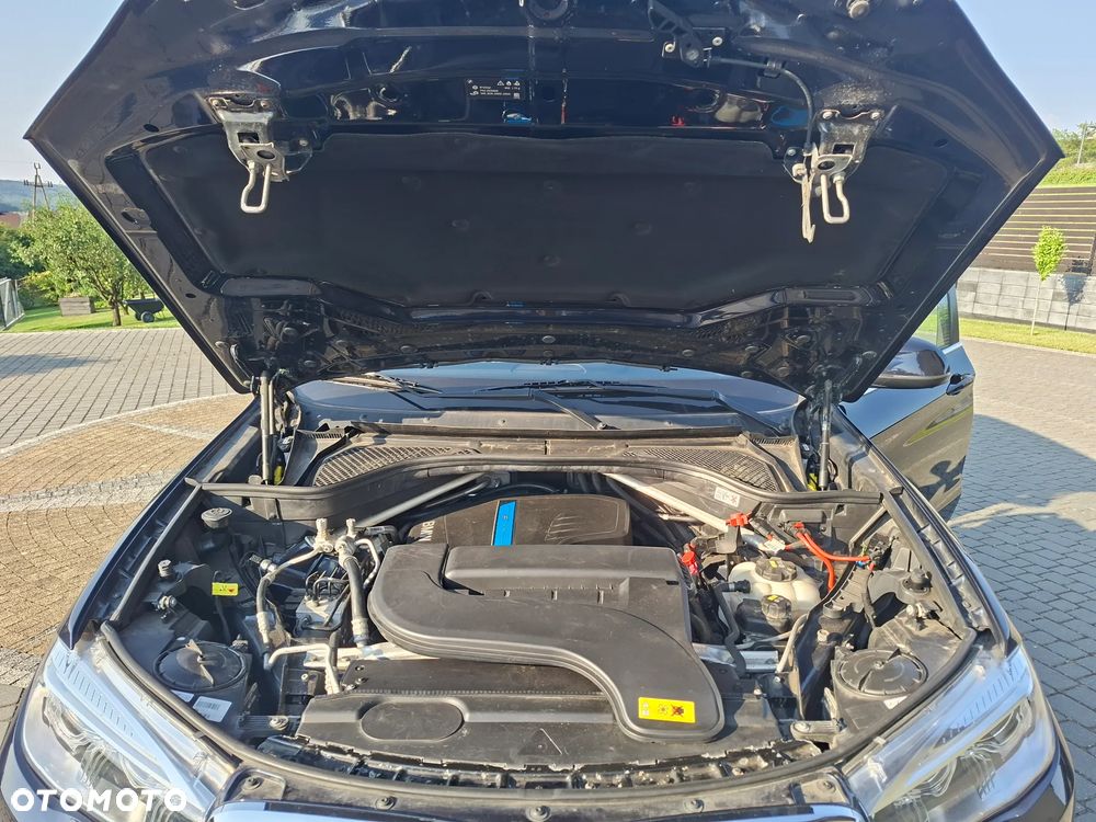 BMW X5 xDrive40e - 12