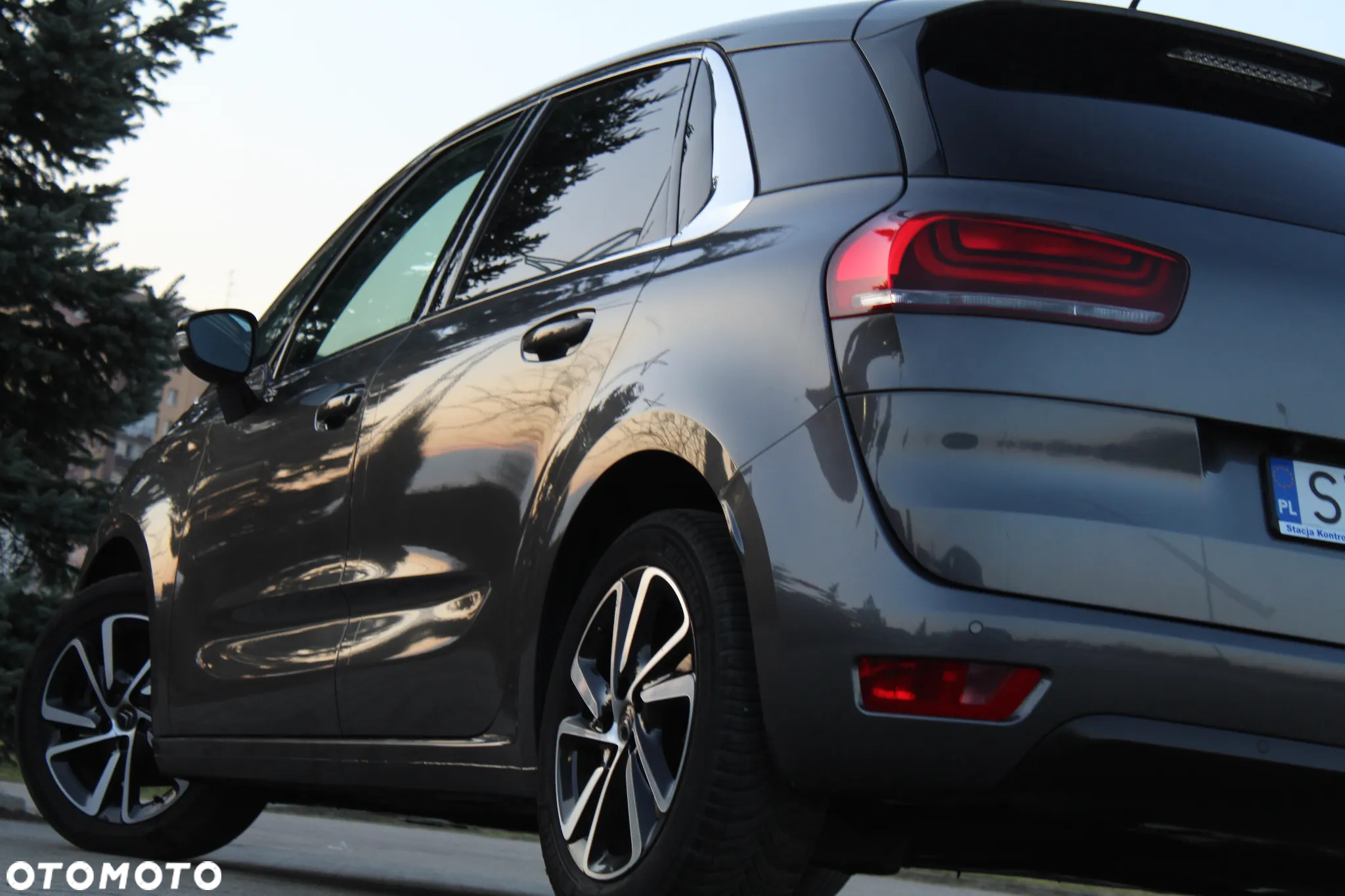 Citroën C4 SpaceTourer BlueHDi 130 Stop&Start SHINE - 10
