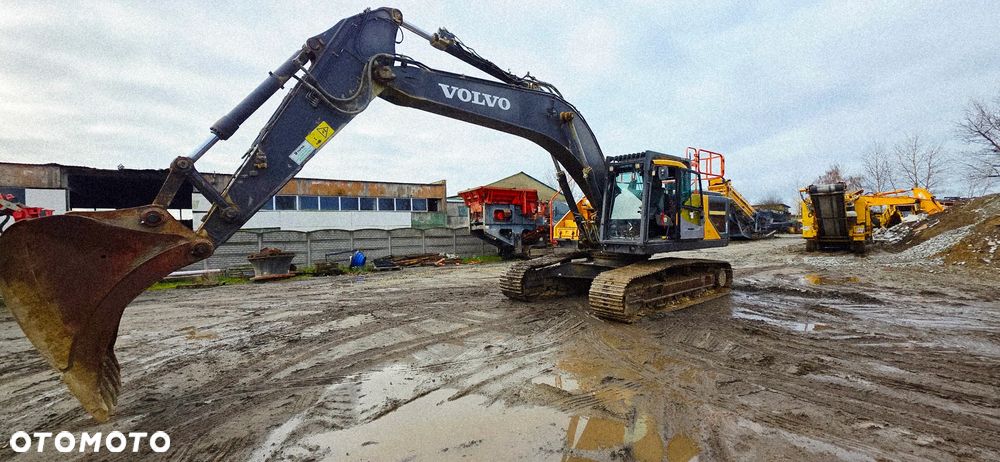 Volvo EC 300EL - 3