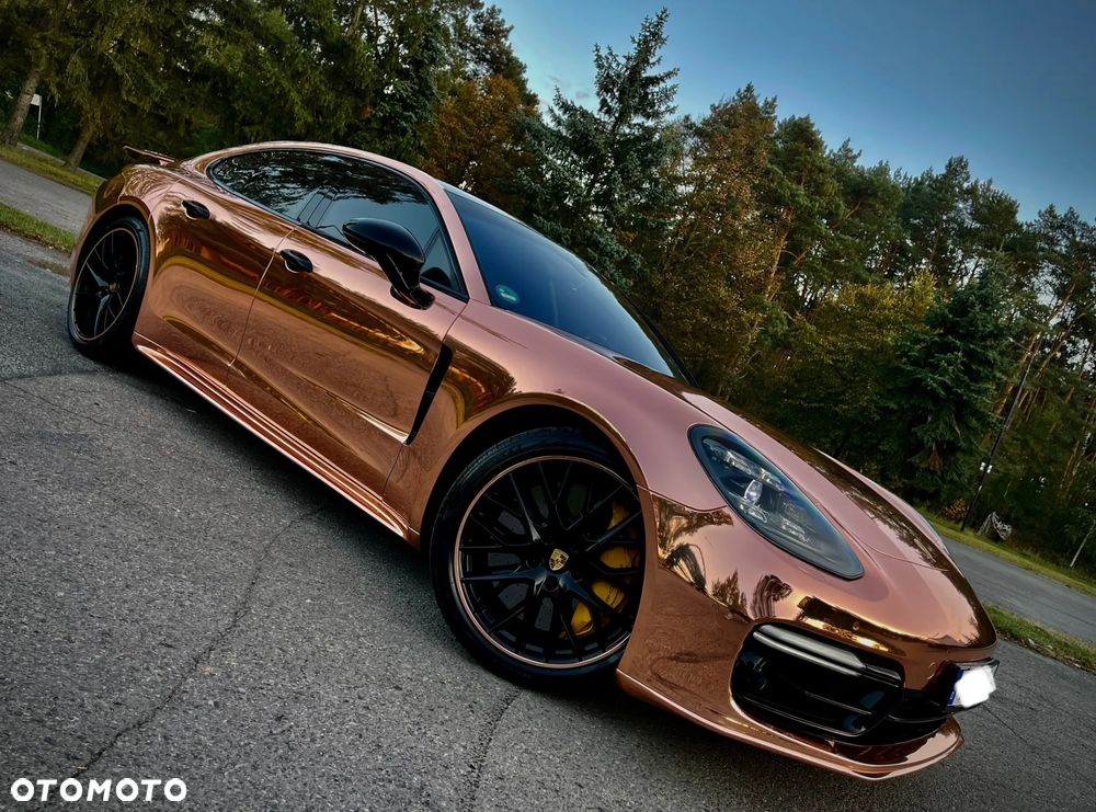 Porsche Panamera - 21
