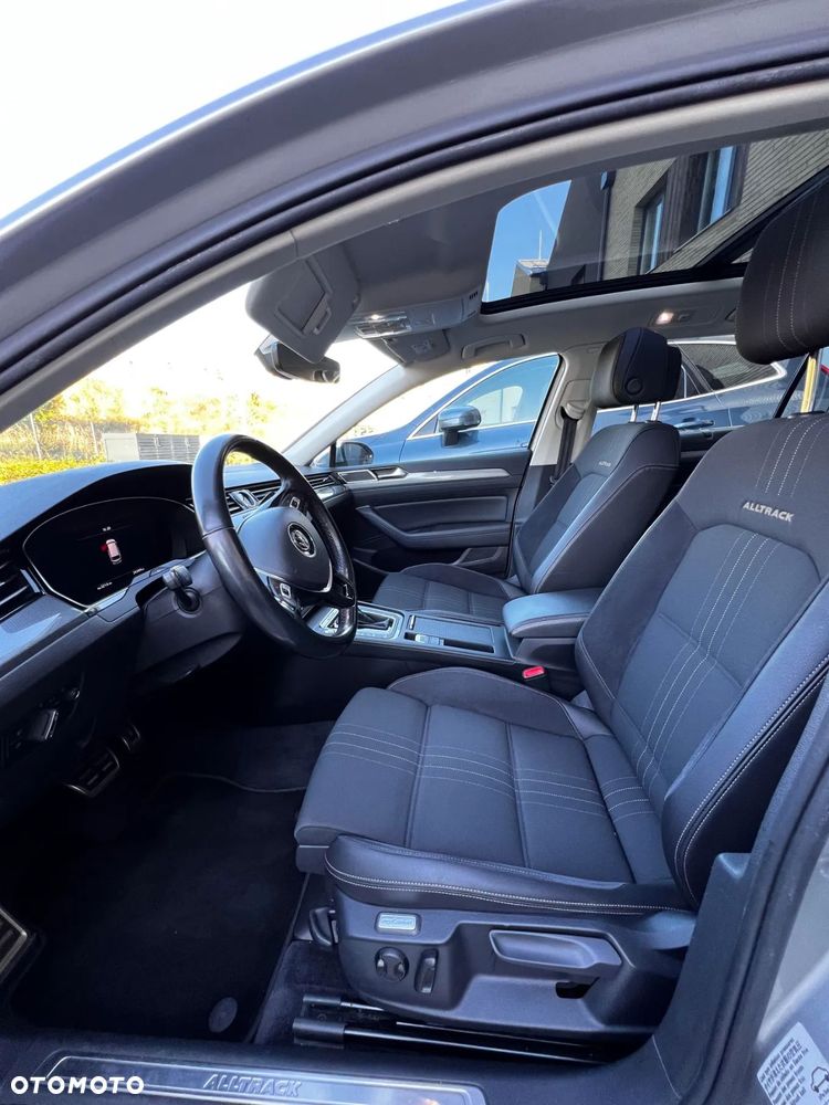Volkswagen Passat 2.0 TDI Bi-Turbo BMT 4Mot Highline DSG - 20