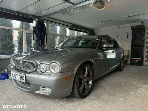 Jaguar XJ XJ6 2.7 Twin Turbo Executive - 1