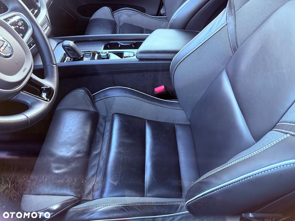 Volvo XC 60 B4 D AWD Geartronic RDesign - 6