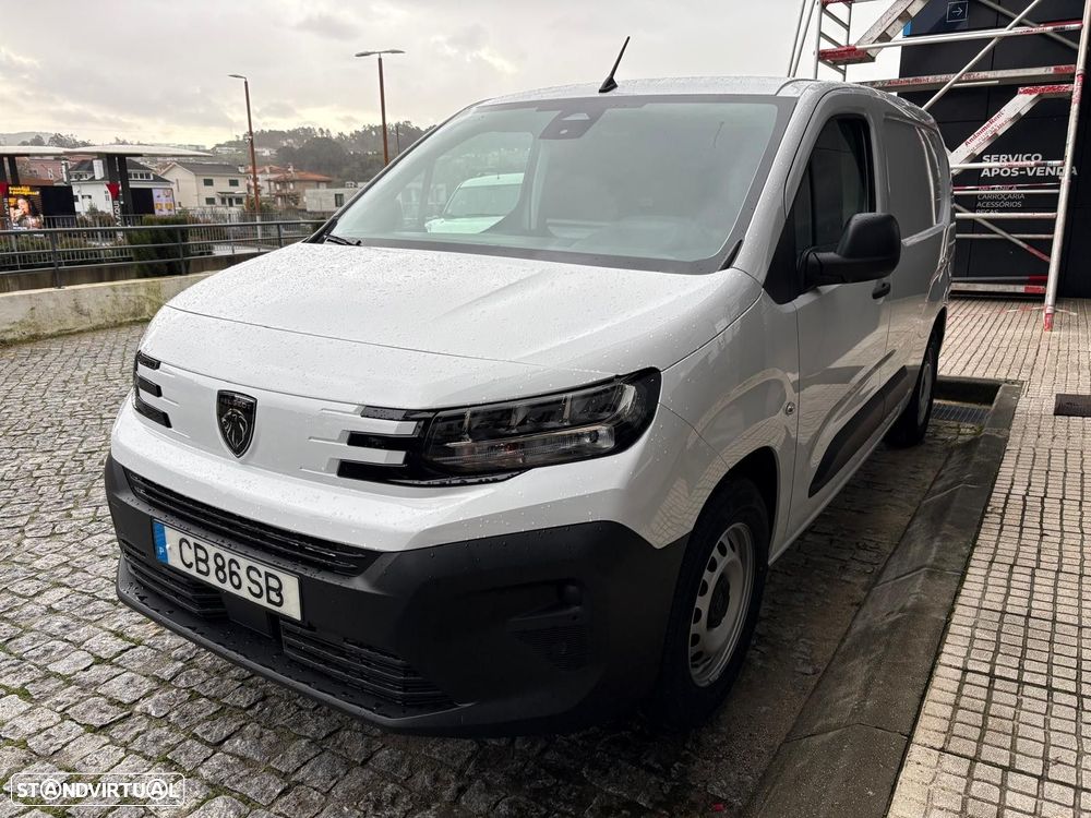 Peugeot e-Partner 50 kWh XL Longa - 1