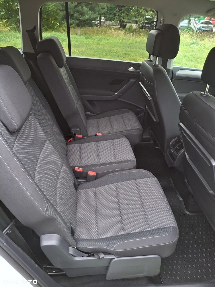 Volkswagen Touran 1.5 TSI EVO Comfortline DSG - 21