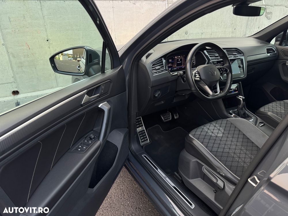 Volkswagen Tiguan 2.0 TDI SCR 4MOTION DSG R-Line - 9
