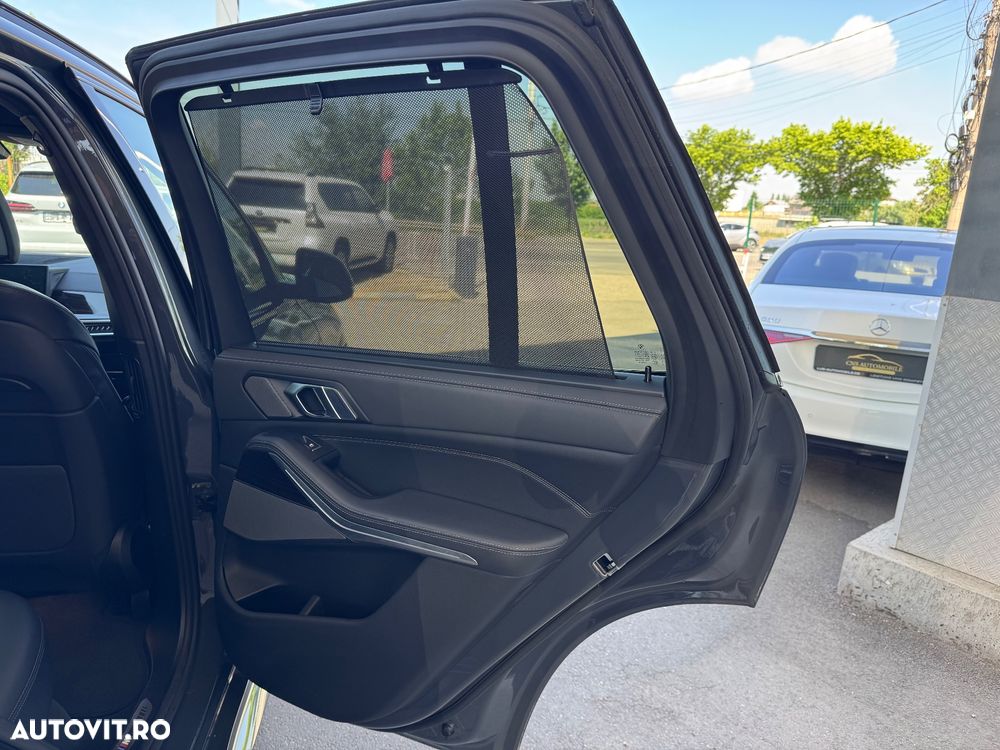 BMW X5 xDrive50e - 27