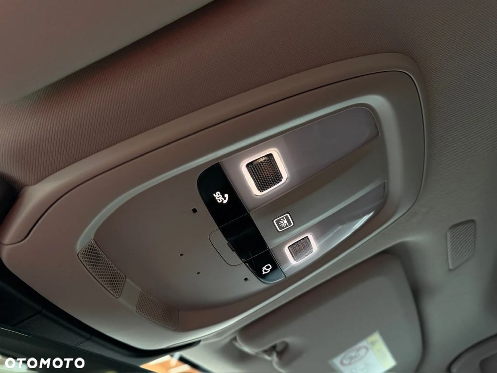 Volvo XC 60 B4 D Plus Bright - 39