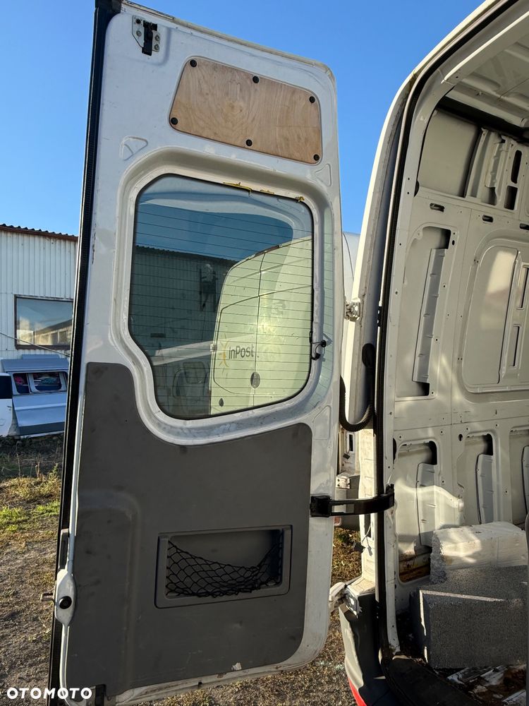 Mercedes sprinter w906 crafter drzwi tylne tył skrzydła maxi białe prawe lewe przednie boczne przesuwne maska błotnik prawy lewy pas przedni z chłodnicami zderzak lampy prawa lewa przód - 6