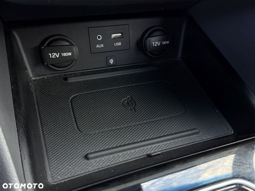 Hyundai IONIQ hybrid Premium - 28