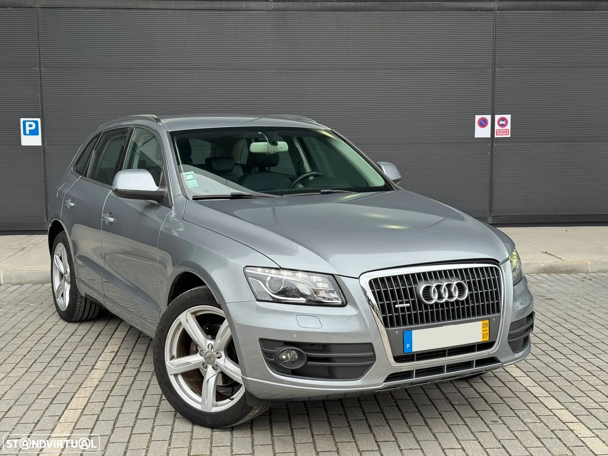 Audi Q5 2.0 TDI Sport S-tronic - 1
