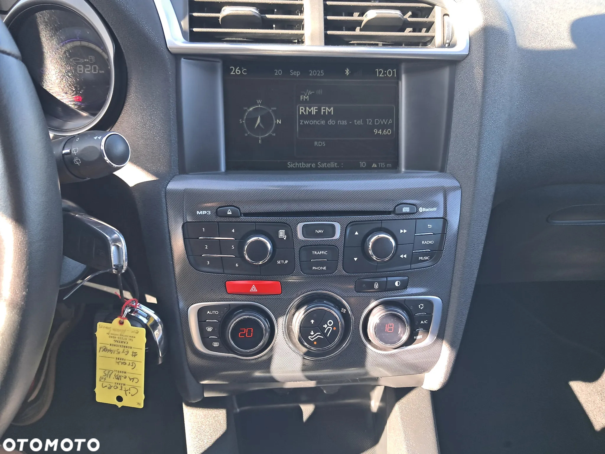 Citroën C4 e-HDi 115 Exclusive - 17