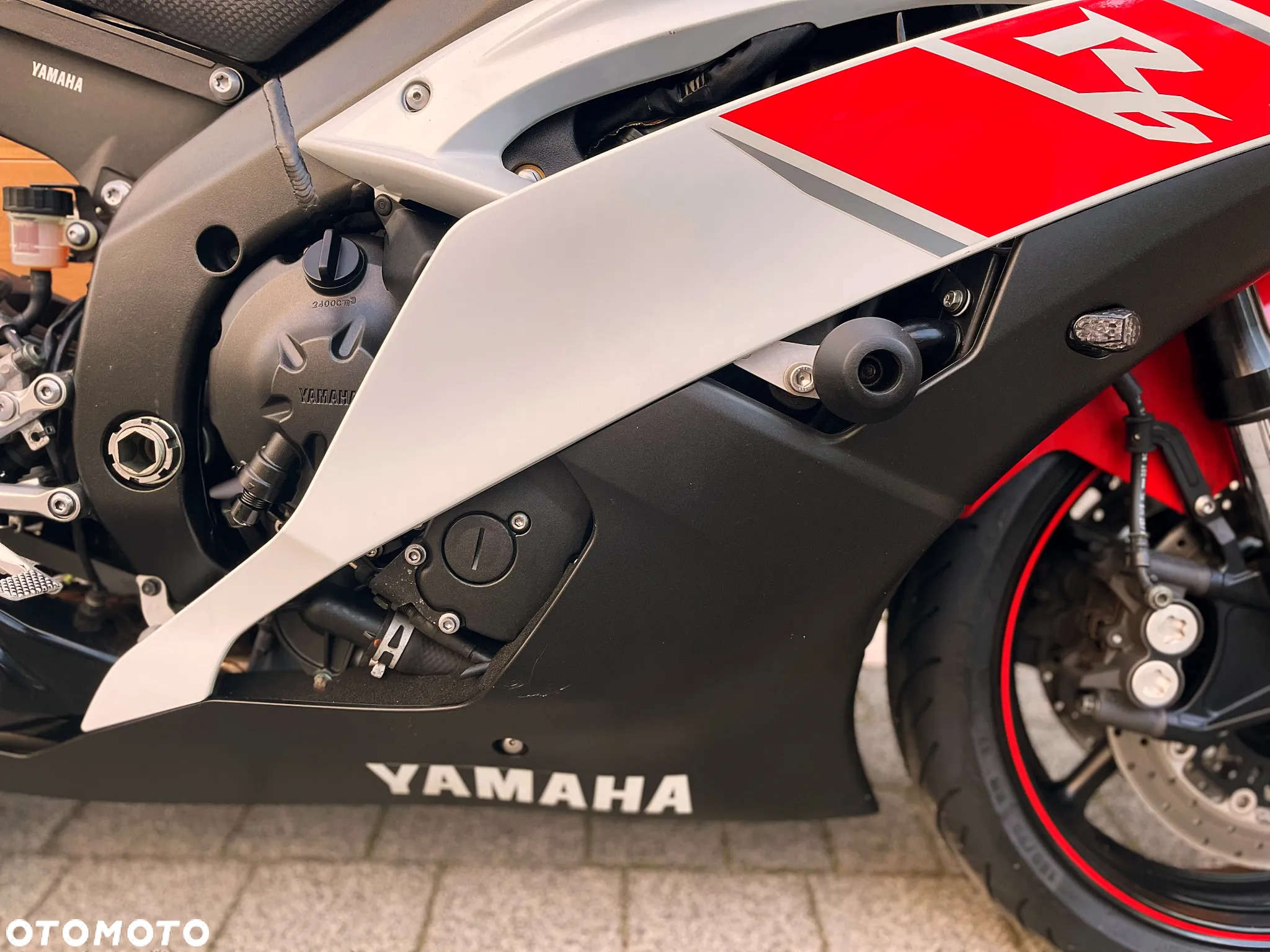 Yamaha R6 - 10