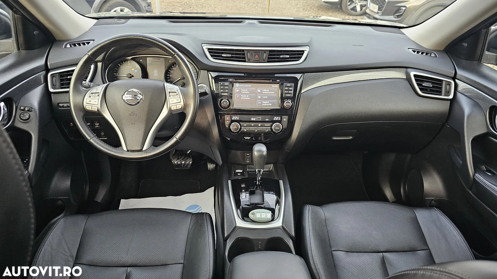Nissan X-Trail 2.0 dCi ALL-MODE 4x4i Xtronic Tekna - 17