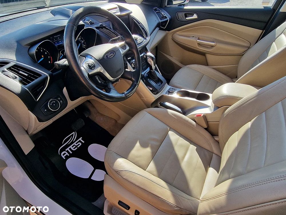 Ford Kuga - 8