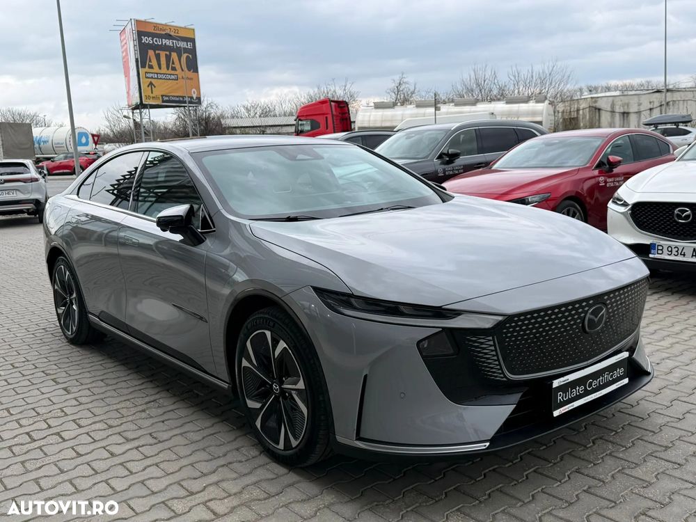 Mazda 6e - 4