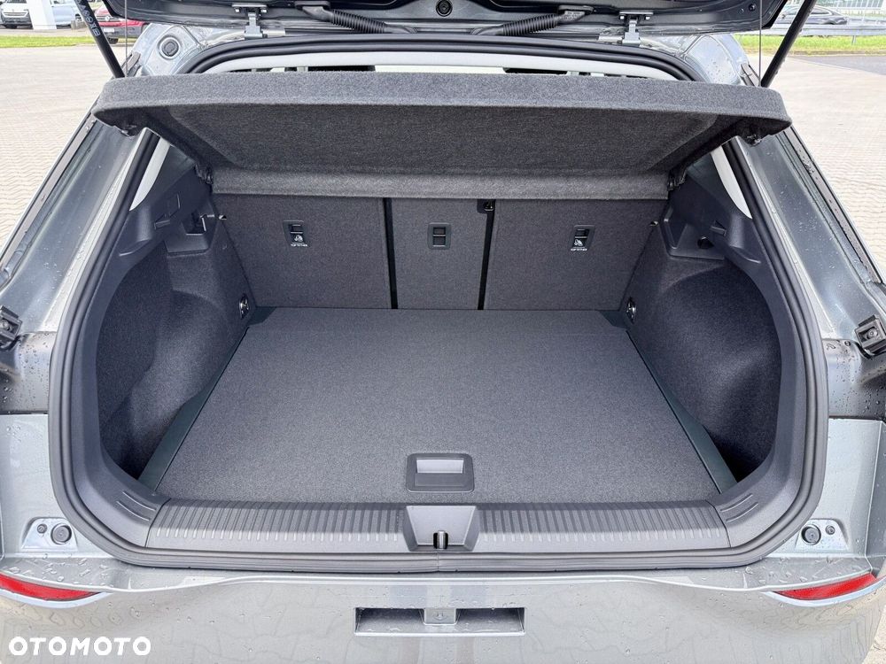 Volkswagen T-Roc 1.5 eTSI Life DSG - 27