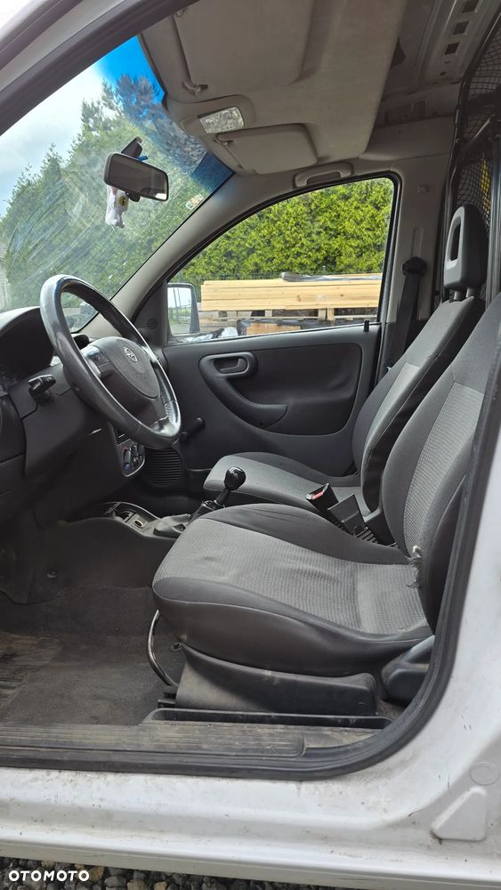 Opel Combo-C - 6