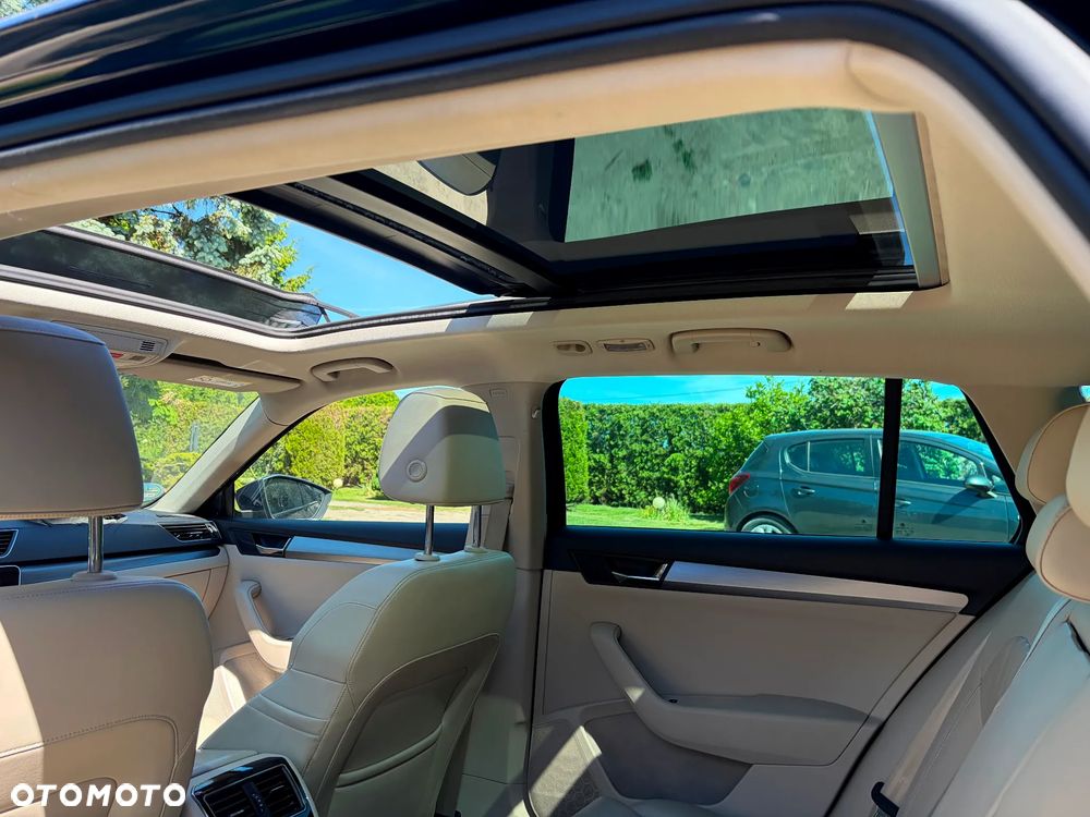 Skoda Superb 1.8 TSI DSG SportLine - 5