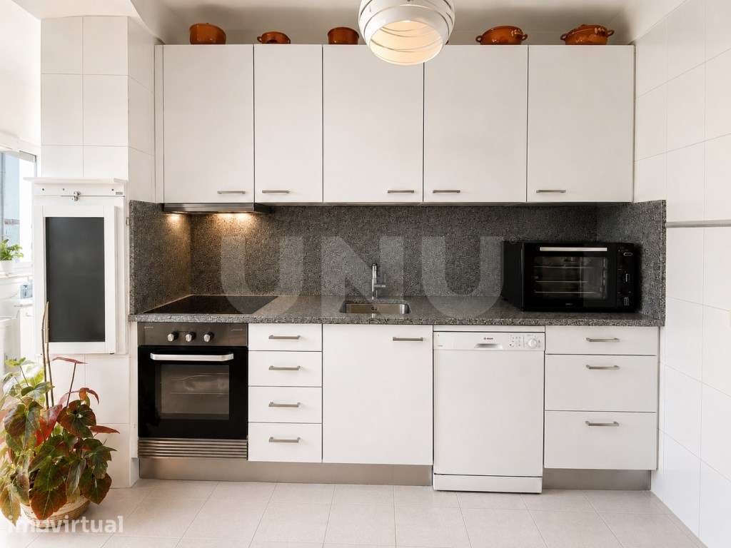 Apartamento T1, C/ Varandas e Piscina a 900m da Praia - Grande imagem: 4/23