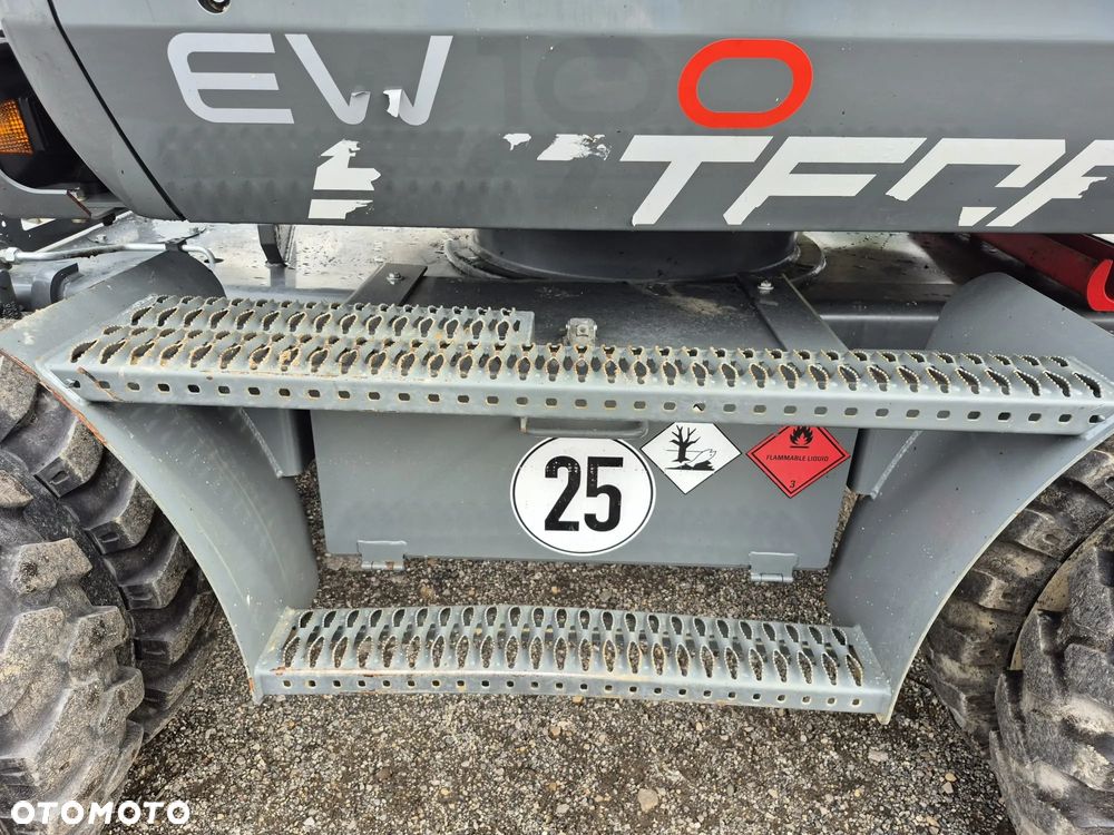 Yanmar B110W - 12