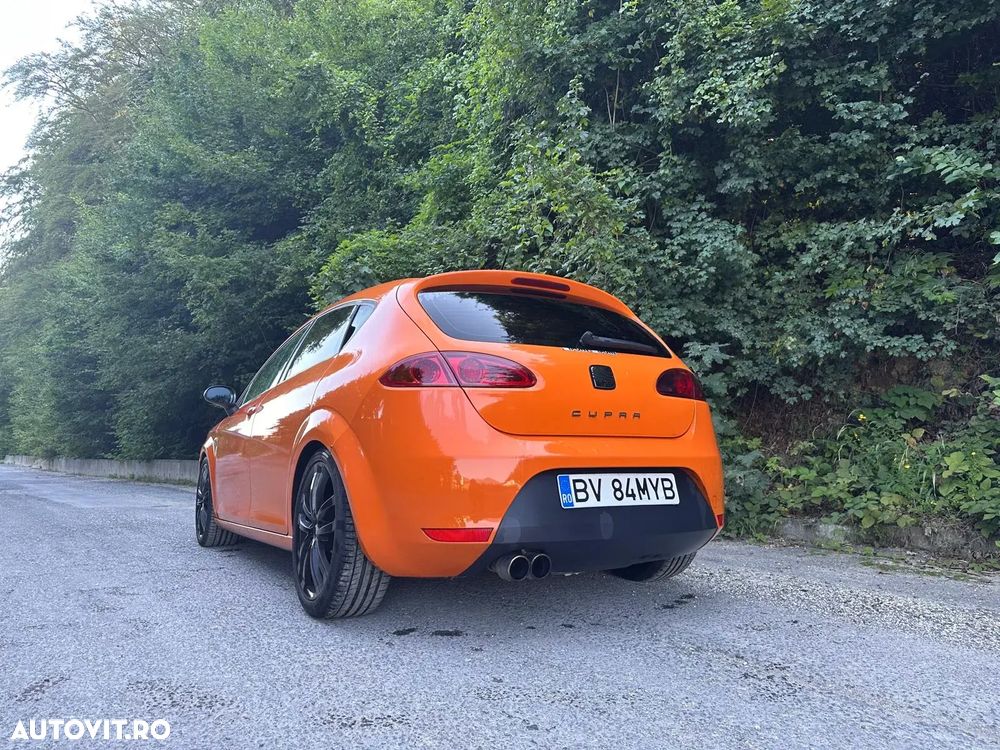 Seat Leon 2.0 T FSI Cupra - 4