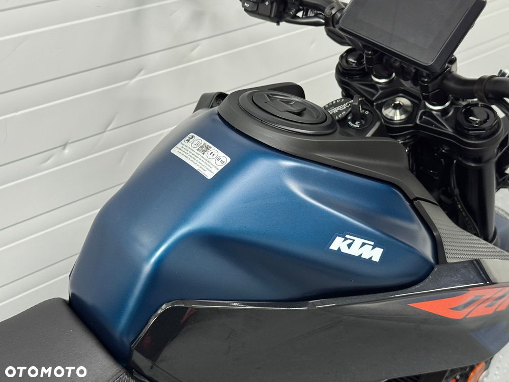 KTM Duke 125 - 9