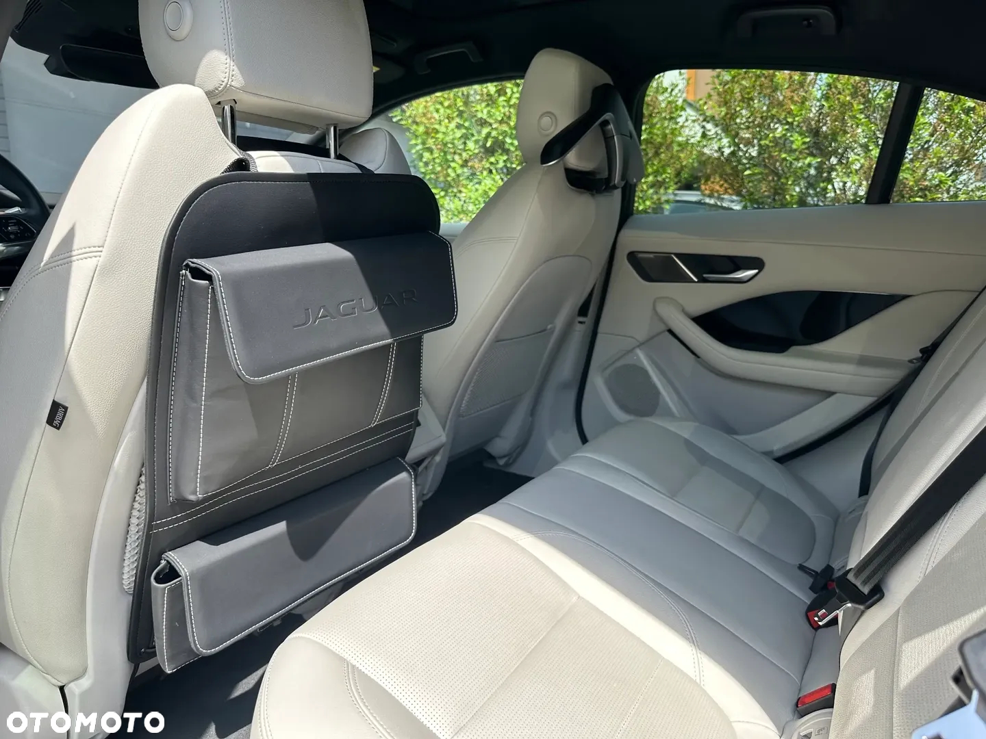 Jaguar I-Pace EV400 AWD SE - 13