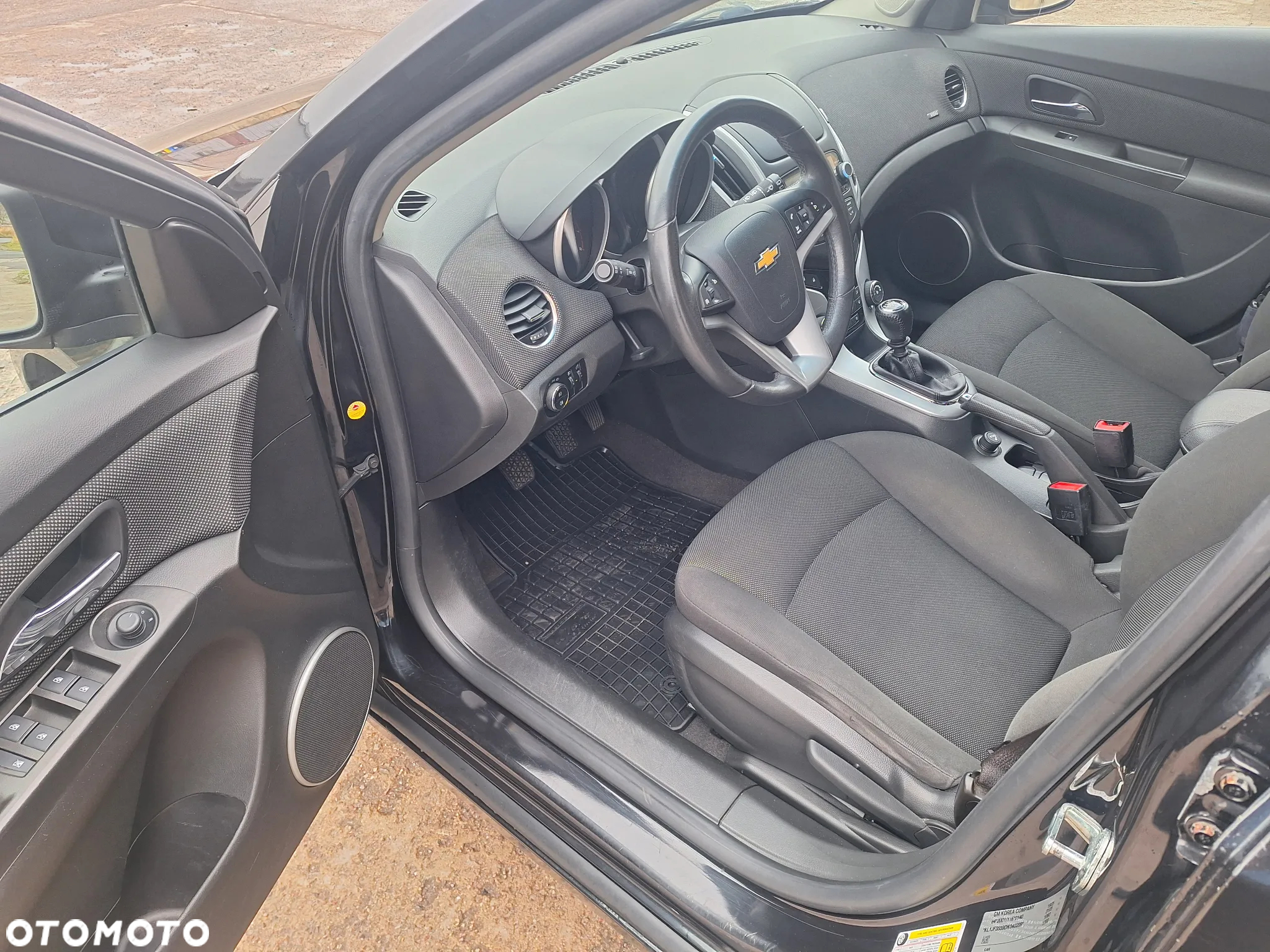 Chevrolet Cruze 1.8 LT+ - 11