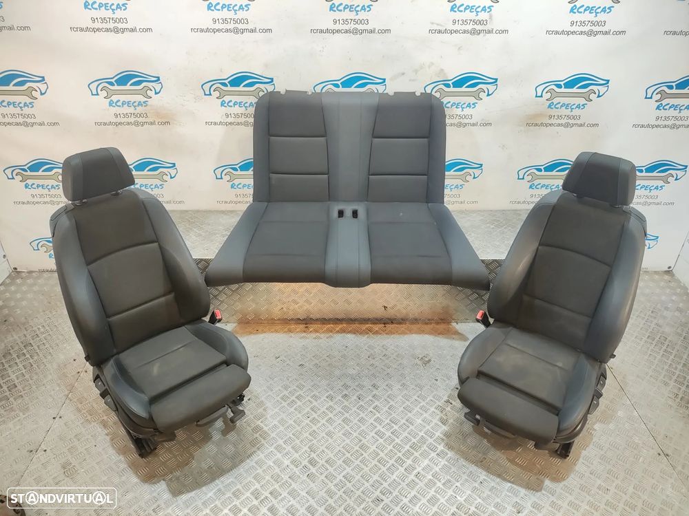 Conjunto Bancos Pele e Tecido Pack M BMW Serie 1 Cabrio E88 - 1