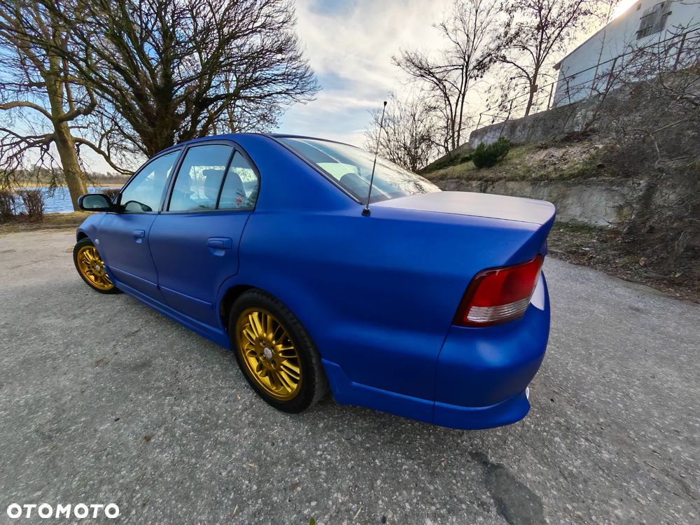 Mitsubishi Galant - 29