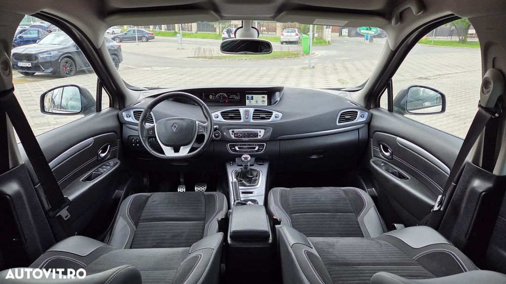 Renault Scenic - 5