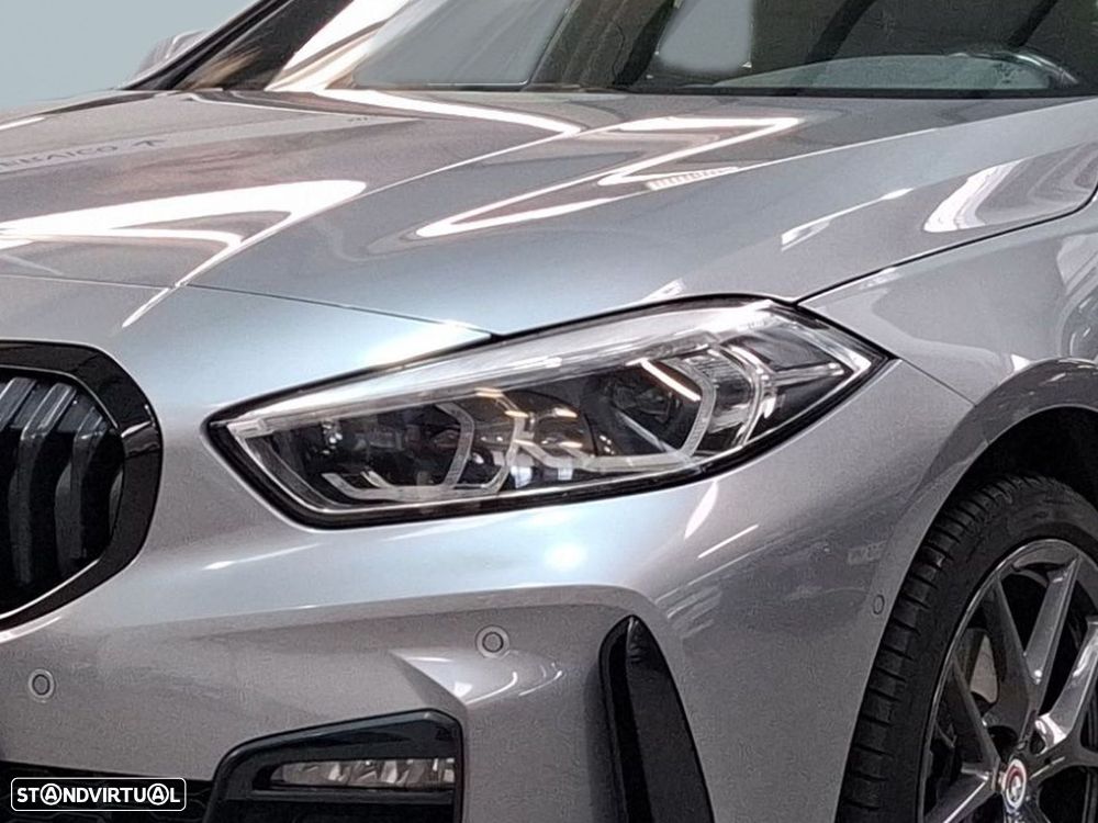 BMW 116 d Pack 50 anos M Auto - 3