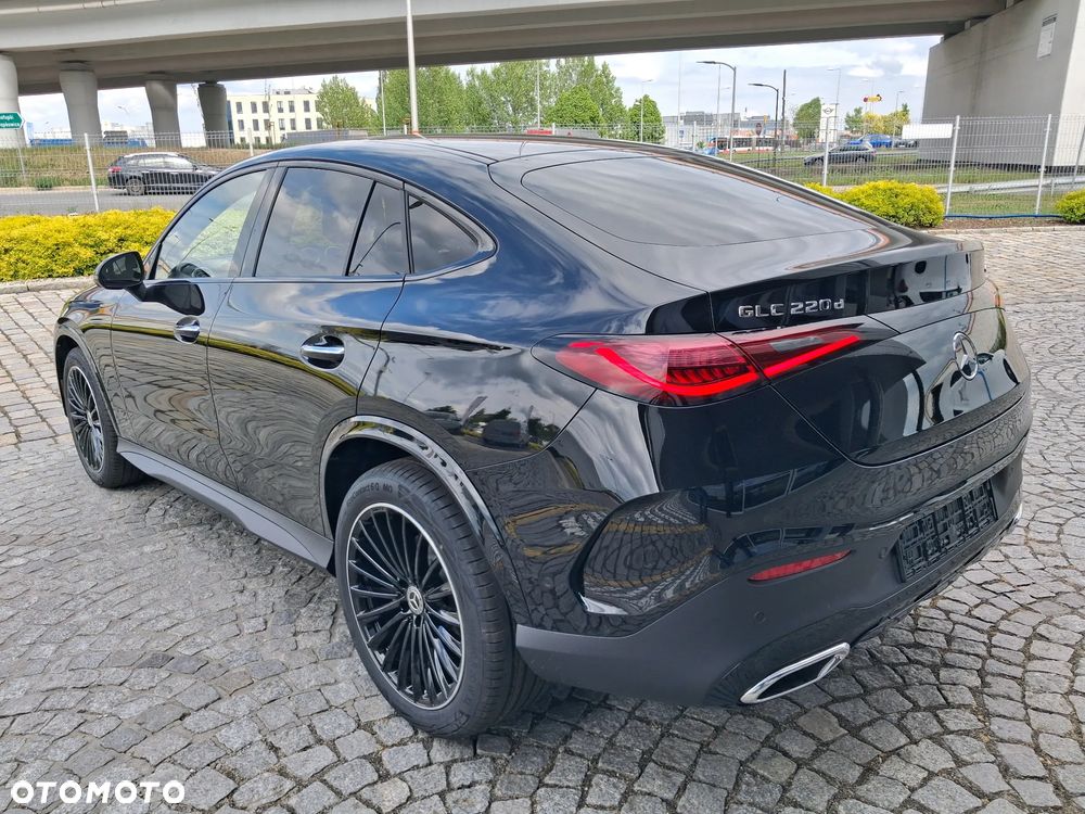 Mercedes-Benz GLC 220 d 4-Matic - 5