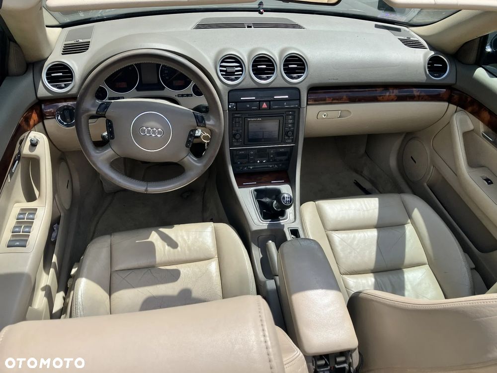 Audi A4 Cabrio 1.8 T - 2