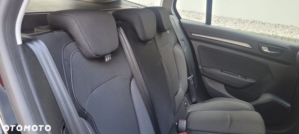 Renault Megane BLUE dCi 115 EDC BUSINESS EDITION - 23