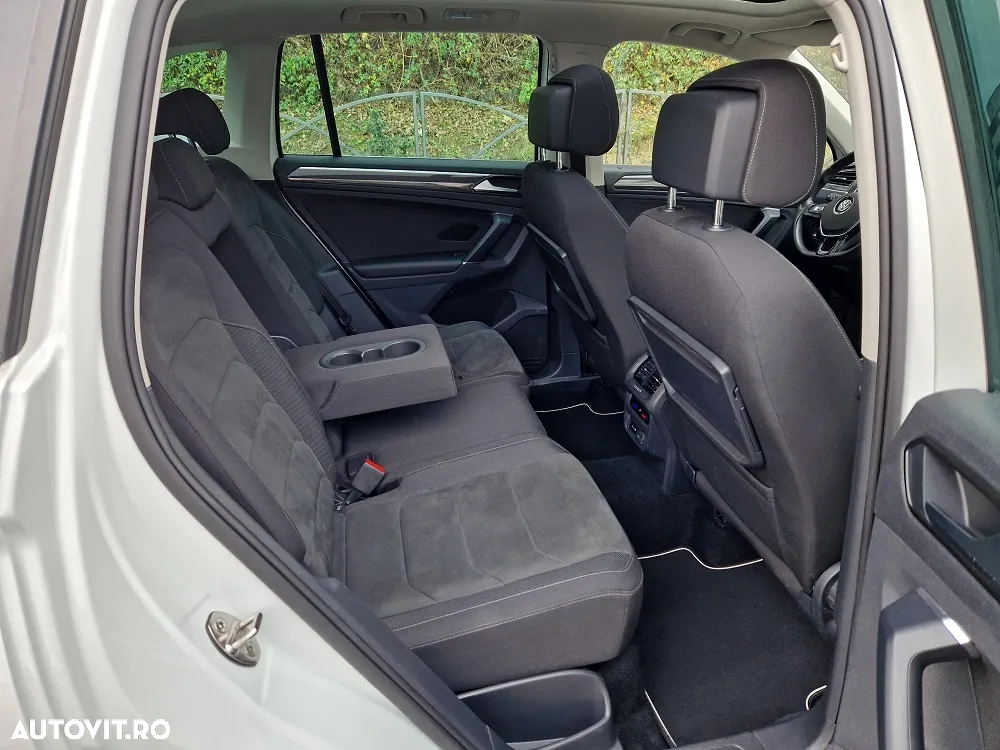 Volkswagen Tiguan - 19