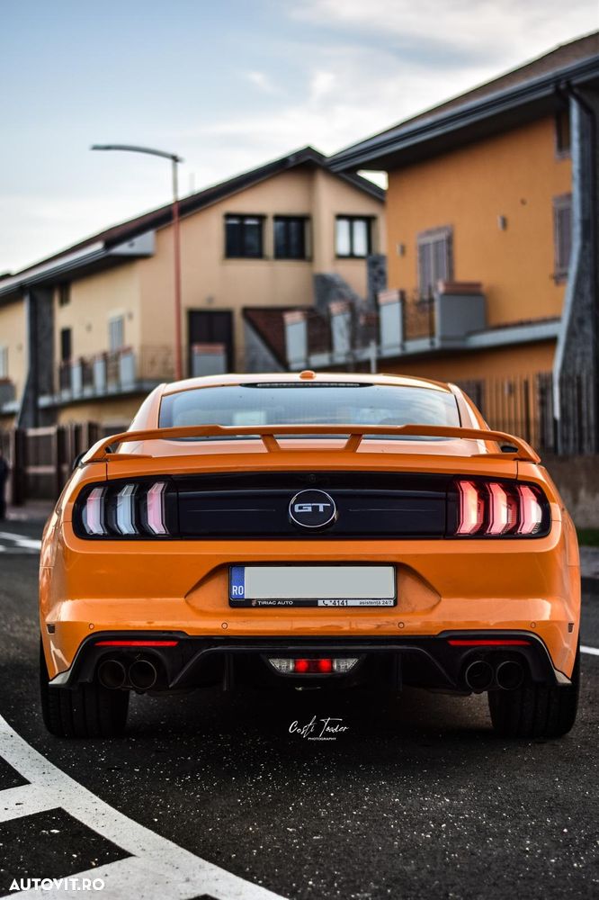 Ford Mustang - 3