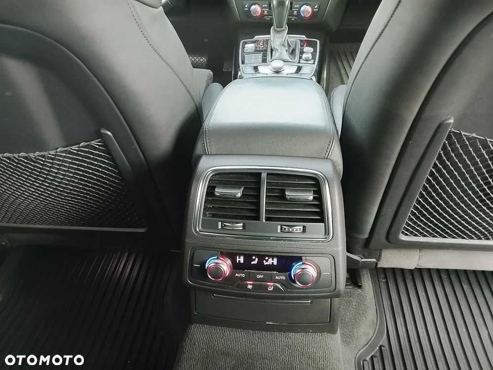 Audi A6 Allroad - 25