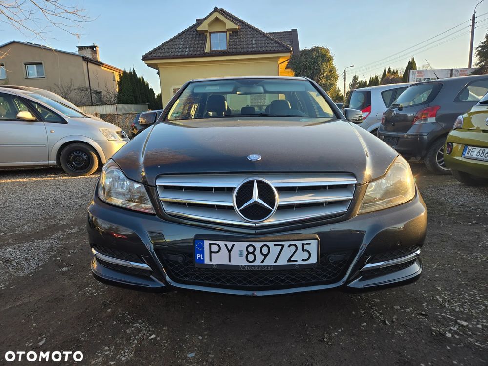 Mercedes-Benz Klasa C 200 CDI DPF (BlueEFFICIENCY) Elegance - 3