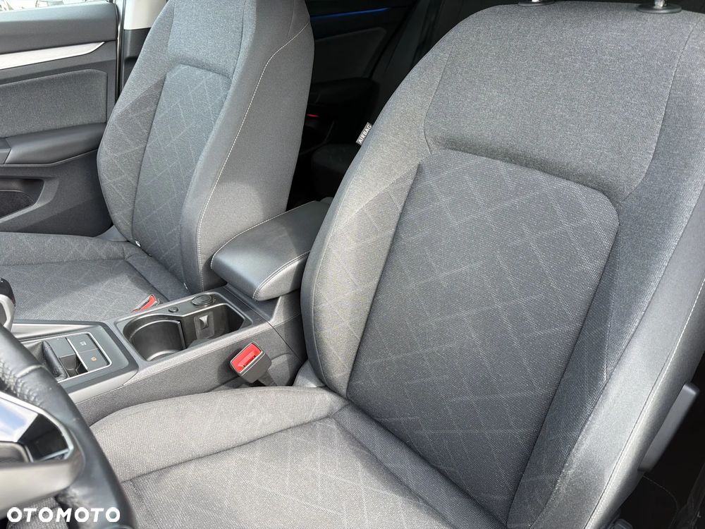 Volkswagen Golf 1.5 TSI EVO Life - 17