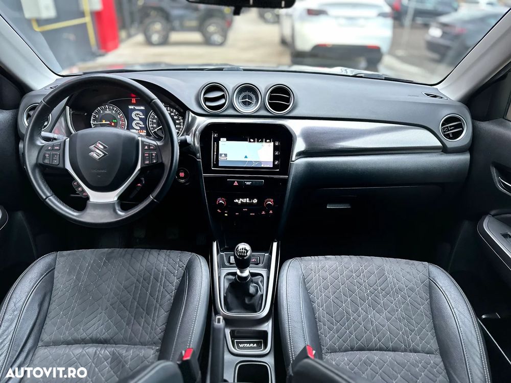 Suzuki Vitara 1.4 Boosterjet Mild-Hybrid 6AT Passion - 26