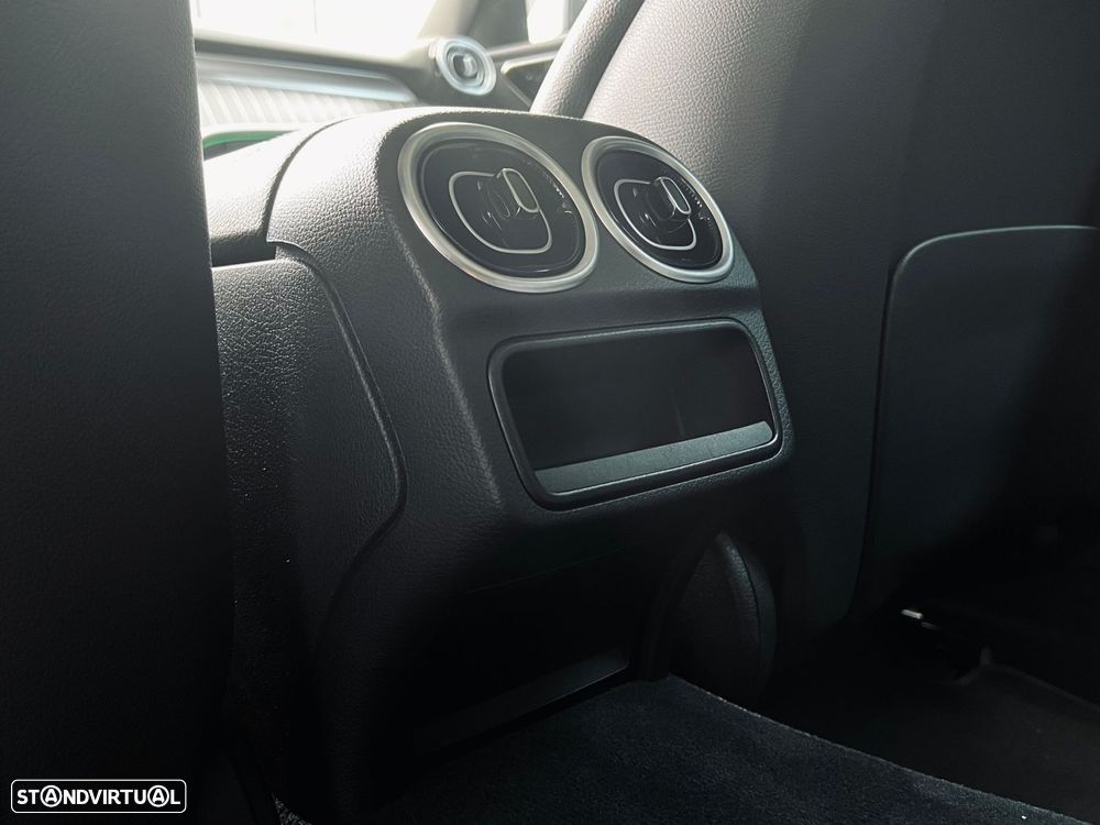 Mercedes-Benz C 220 d Avantgarde - 35