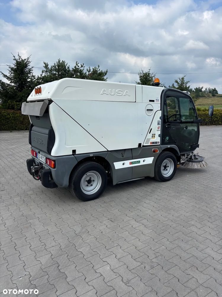 Schmidt AUSA B200H - 3