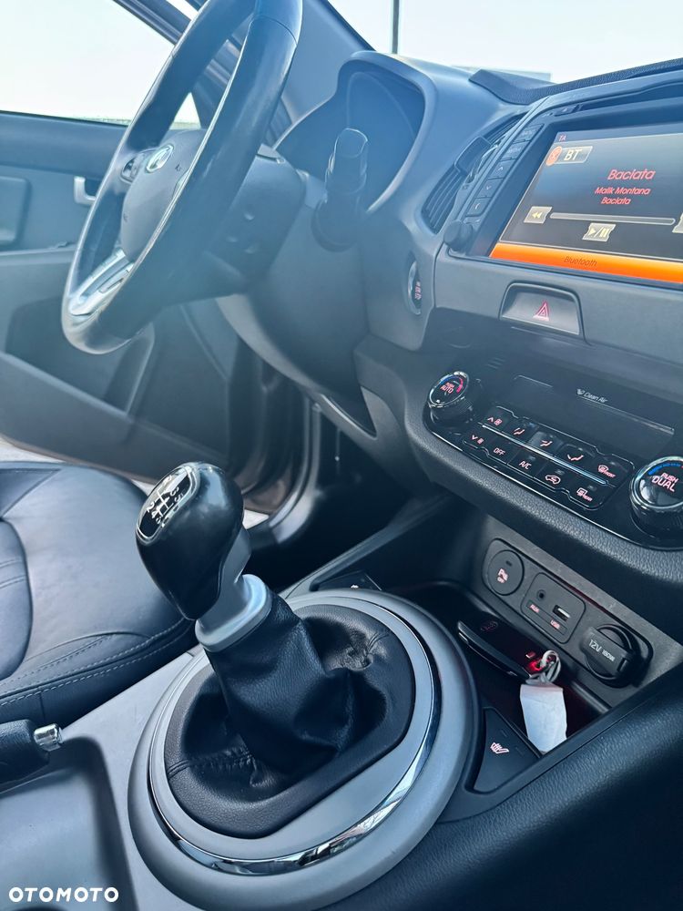 Kia Sportage - 14