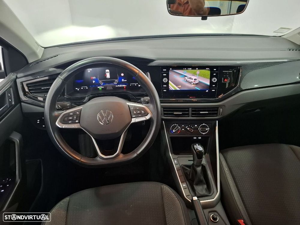 VW Polo 1.0 TSI Urban DSG - 16