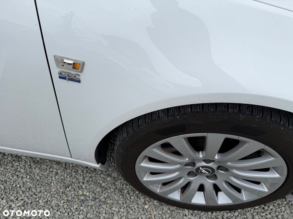 Opel Insignia 2.0 CDTI - 13